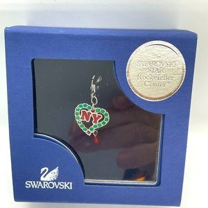 NEW IN BOX SWAROVSKI NEW YORK ROCKEFELLER CHARM